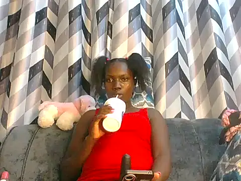 Slimthick900 online show from 03-03-25, 02:37