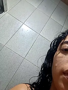 Snapshot of Sweet-diamondxxx chatting on 02-26-26, 03:44 Sweet-diamondxxx online show from 02-26-26, 03:44