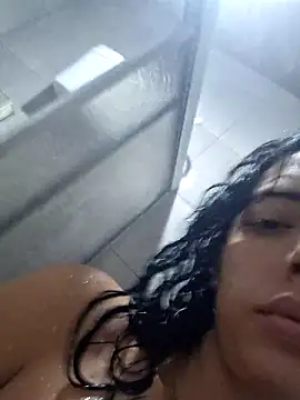 Snapshot of Sweet-diamondxxx chatting on 02-28-26, 02:29 Sweet-diamondxxx online show from 02-28-26, 02:29