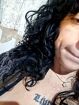 Sweet-diamondxxx online show from 06-25-26, 01:37