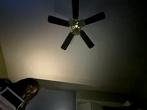 Snapshot of kikiwonderbar chatting on 01-09-26, 11:02 kikiwonderbar online show from 01-09-26, 11:02