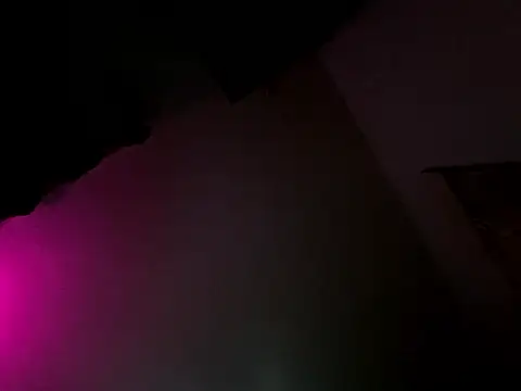 Snapshot of kikiwonderbar chatting on 01-11-26, 10:31 kikiwonderbar online show from 01-11-26, 10:31