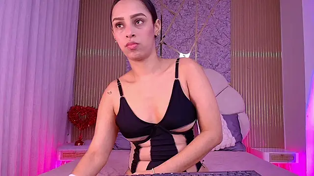 aisha sh online show from 03-12-26, 12:00