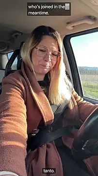 EmyLana online show from 03-30-26, 06:36