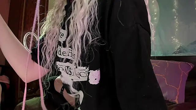 Natural pussy online show from 12-22-24, 01:22