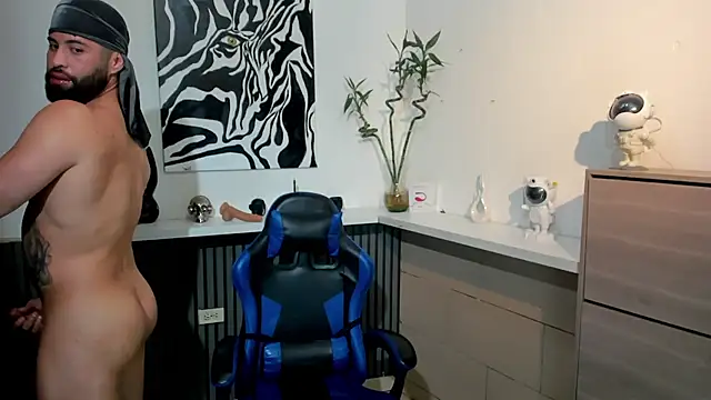 Daemon21 online show from 12-13-25, 07:53