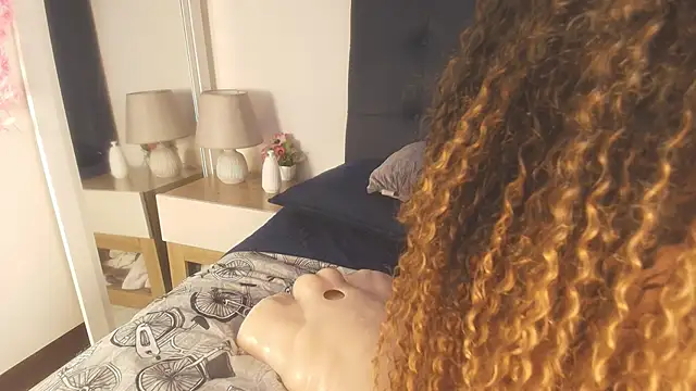 Evelonga 707 online show from 03-28-26, 07:24