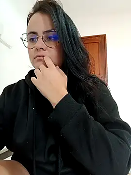 Im Amelia online show from 02-15-25, 06:55