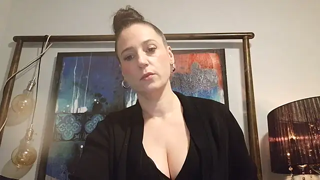 Audrey hotty online show from 11-28-25, 10:56