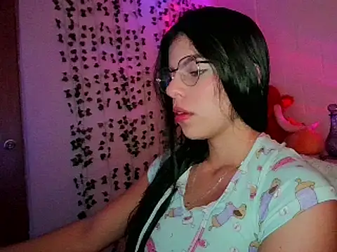 Snapshot of Adararose1 chatting on 02-09-25, 07:19 Adararose1 online show from 02-09-25, 07:19