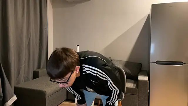 anahori  simon online show from 10-09-25, 10:41