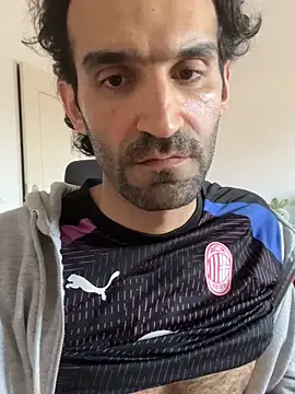 Snapshot of Sammoon chatting on 12-18-25, 12:22 Sammoon online show from 12-18-25, 12:22