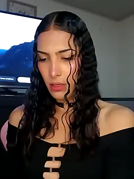 Lanna hott  online show from 10-17-25, 11:24