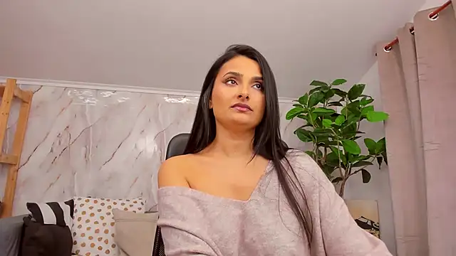 Snapshot of JennaPrice chatting on 02-20-25, 03:41 JennaPrice online show from 02-20-25, 03:41