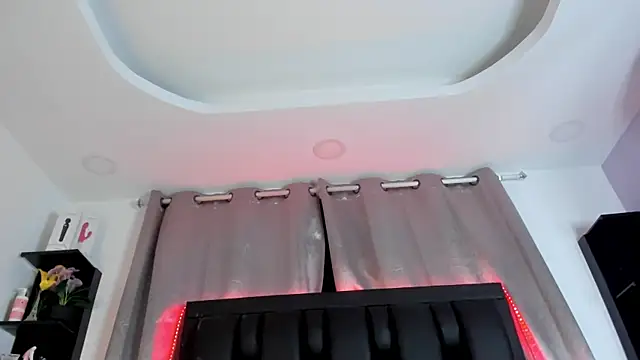 SaraRoy  online show from 04-29-26, 10:27