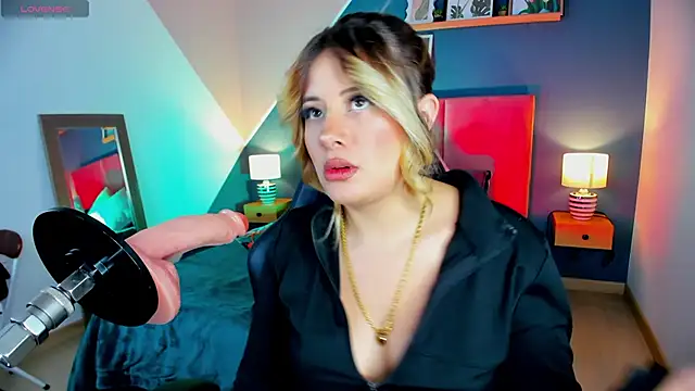 Khali reed  online show from 04-21-26, 03:57