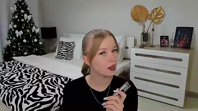 shy  lady online show from 12-05-24, 03:28