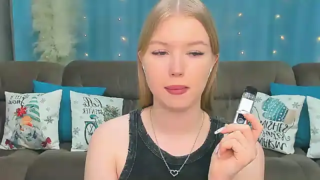 shy  lady online show from 12-15-24, 02:59