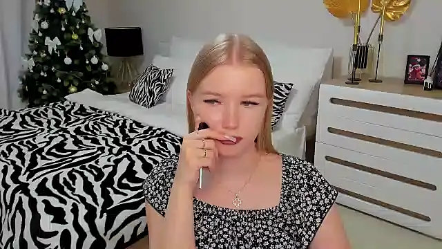 shy  lady online show from 01-08-25, 01:00