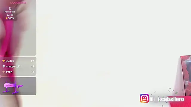 Snapshot of Lilithcaballero chatting on 02-09-25, 06:37 Lilithcaballero online show from 02-09-25, 06:37