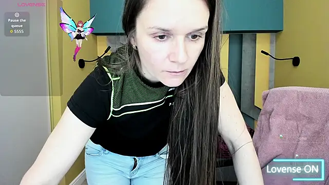 AriaGray online show from 12-04-25, 12:47