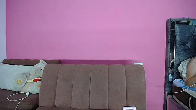 FerneyManti online show from 09-29-25, 01:44