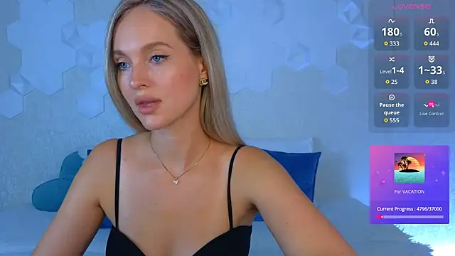 Snapshot of Lynna_Sparks chatting on 07-20-26, 04:16 Lynna Sparks online show from 07-20-26, 04:16