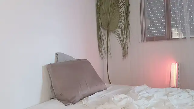 my lina online show from 11-03-25, 09:10