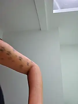 Snapshot of Abbyjonhson__ chatting on 03-05-25, 07:06 Abbyjonhson online show from 03-05-25, 07:06