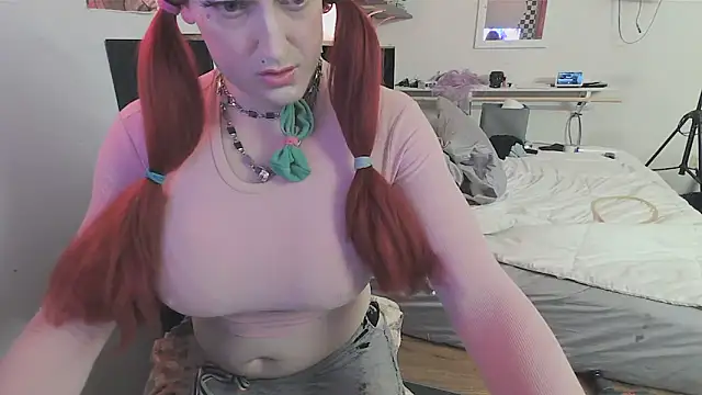 sissytrapdolly24 online show from 11-06-25, 10:32