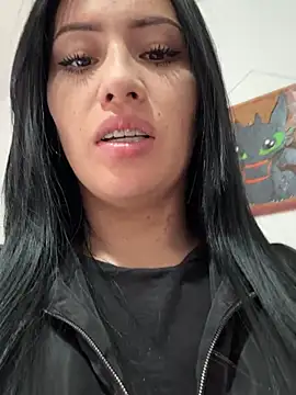 Sara luna  online show from 03-12-25, 10:28