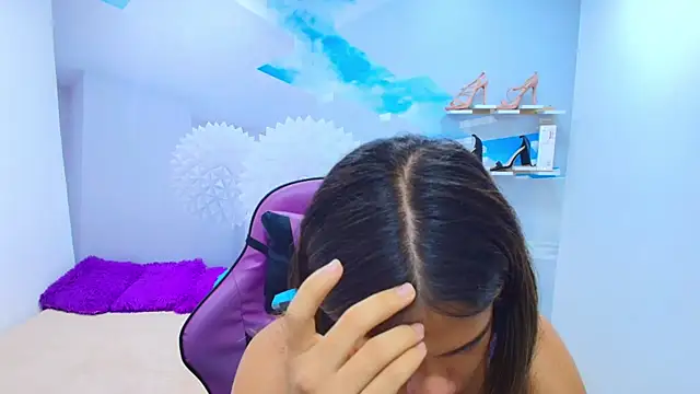 DEMI LEED online show from 09-18-25, 01:13