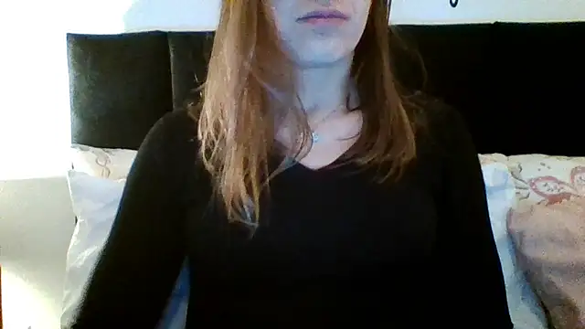 Snapshot of Shy_Runner chatting on 07-17-26, 01:45 Shy Runner online show from 07-17-26, 01:45