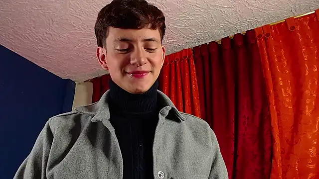 GabyThoms online show from 12-30-24, 11:49