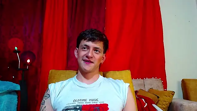 GabyThoms online show from 12-31-24, 09:28