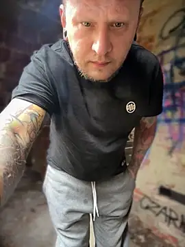 Snapshot of PierreNaked89 chatting on 11-09-25, 11:08 PierreNaked89 online show from 11-09-25, 11:08