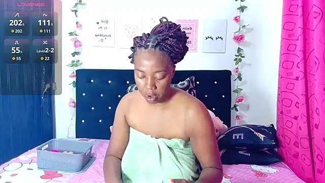 CiaraEbony online show from 11-03-25, 03:08