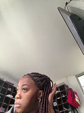 Snapshot of CiaraEbony chatting on 06-29-26, 12:27 CiaraEbony online show from 06-29-26, 12:27