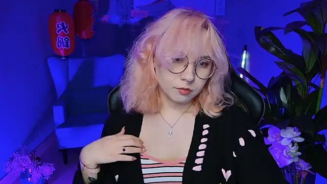 JasmineMilko online show from 01-21-25, 05:05