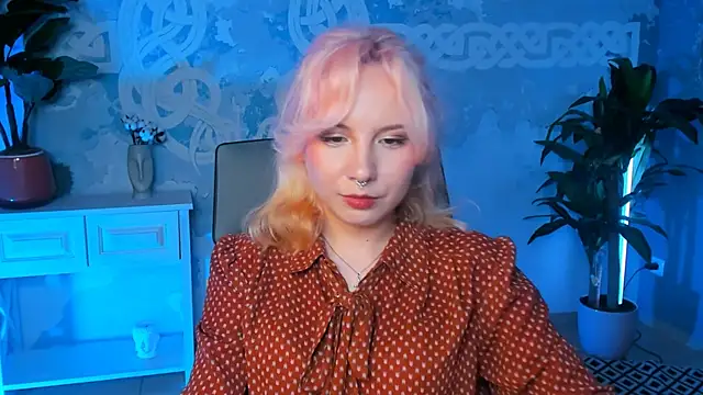 JasmineMilko online show from 02-05-25, 08:11