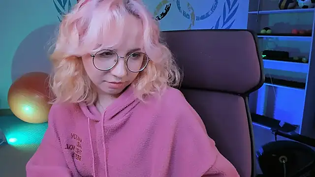 JasmineMilko online show from 02-07-25, 08:11