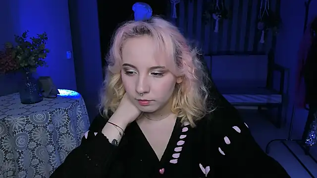 JasmineMilko online show from 02-19-25, 05:05