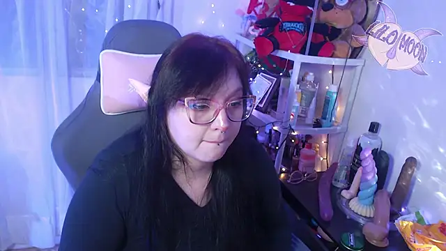 Snapshot of LiloMoon69 chatting on 02-27-25, 07:23 LiloMoon69 online show from 02-27-25, 07:23