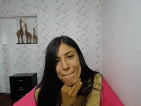 Snapshot of aleja_2024 chatting on 02-14-26, 03:53 aleja 2024 online show from 02-14-26, 03:53