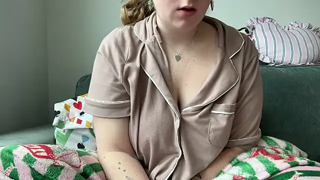 lilsbabyxo online show from 06-07-26, 09:35