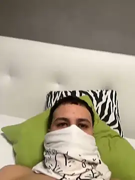 Snapshot of yayaya55598 chatting on 01-01-25, 03:14 yayaya55598 online show from 01-01-25, 03:14