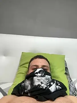 Snapshot of yayaya55598 chatting on 01-19-25, 04:36 yayaya55598 online show from 01-19-25, 04:36