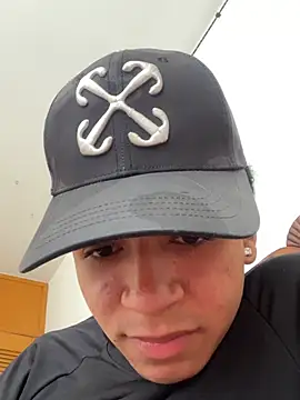 JoanG10 online show from 04-21-26, 03:17