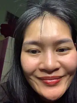 Snapshot of Zeni_fer chatting on 03-12-25, 04:13 Zeni fer online show from 03-12-25, 04:13