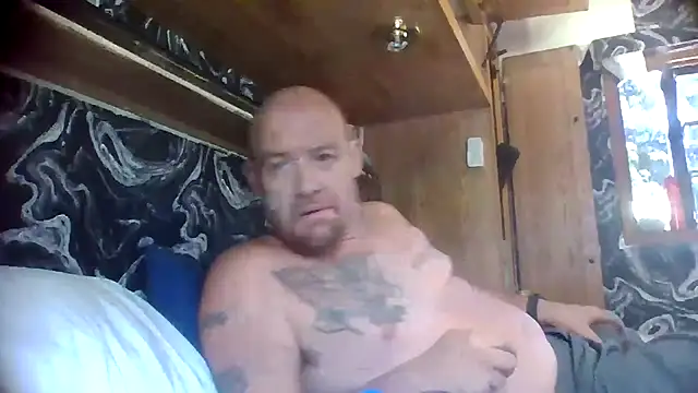 Snapshot of spuncock4u chatting on 05-21-26, 07:43 spuncock4u online show from 05-21-26, 07:43